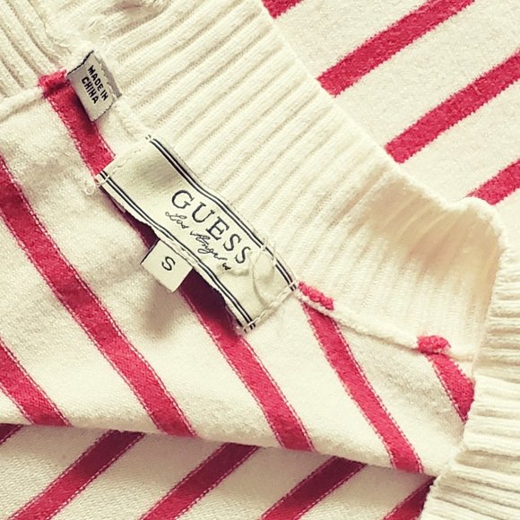 GUESS Cream & Red stripe - Comfy Stylish Crop Top - (S) - Picture 6 of 7